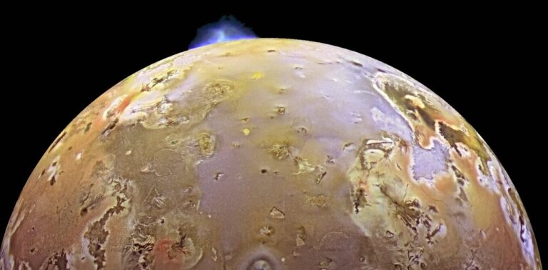 NASA Has Just Announced That Jupiter’s Moon IO Has Started To Send The Juno Probe Messages